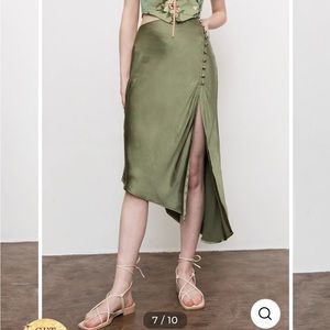 Asymmetrical deco skirt